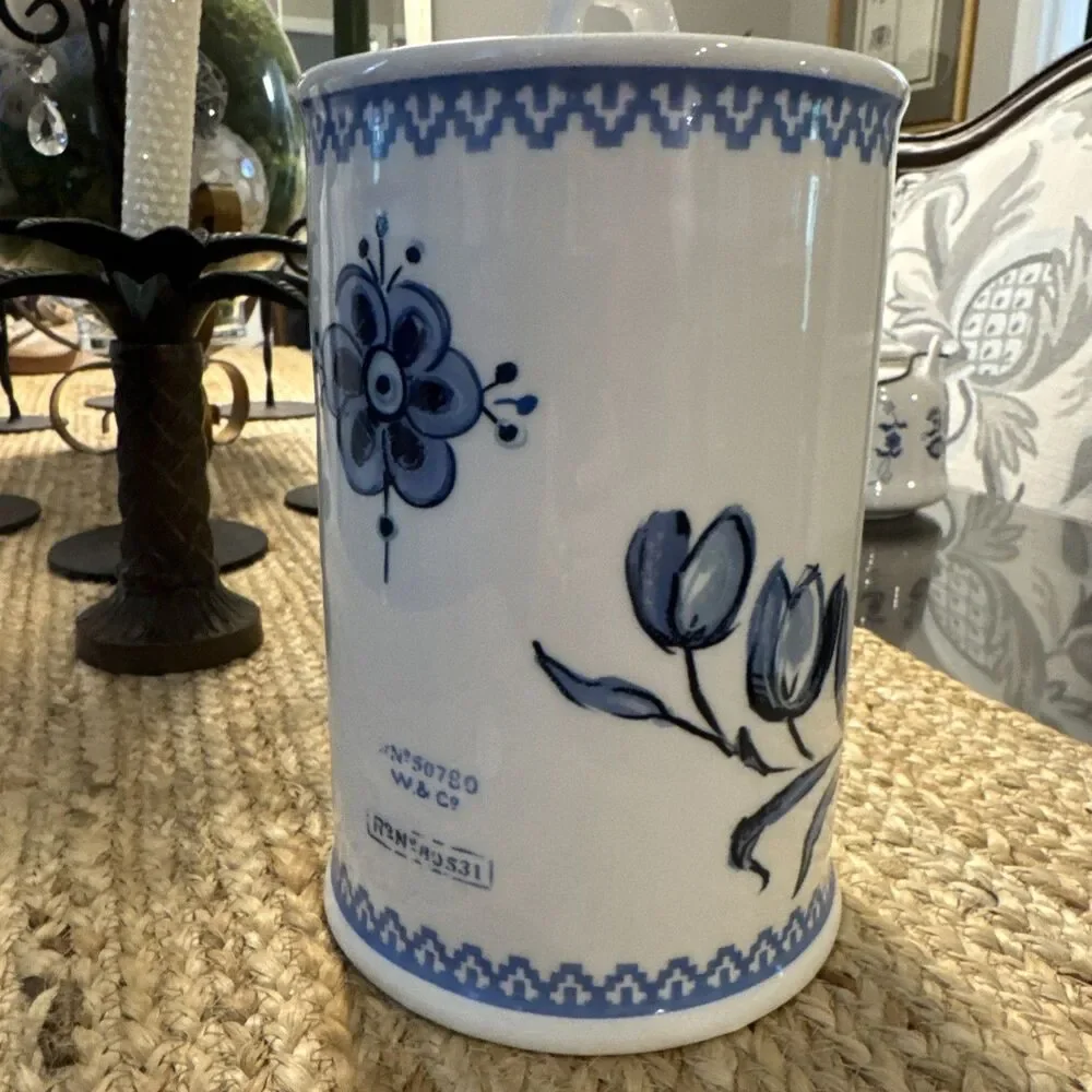 Creative Co-op Stoneware Canister White Blue And White Floral  EUC